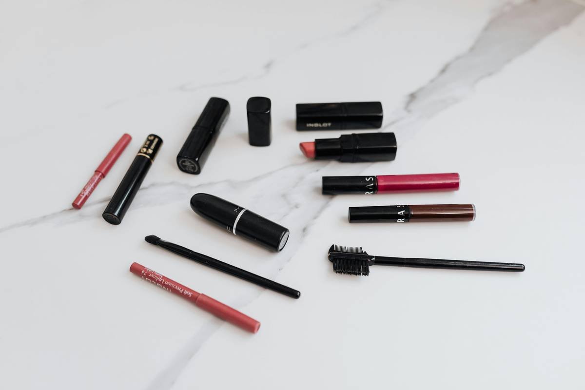 Before and after photos showing persistent tint wear after 12 hours of sun, sweat, and mask use