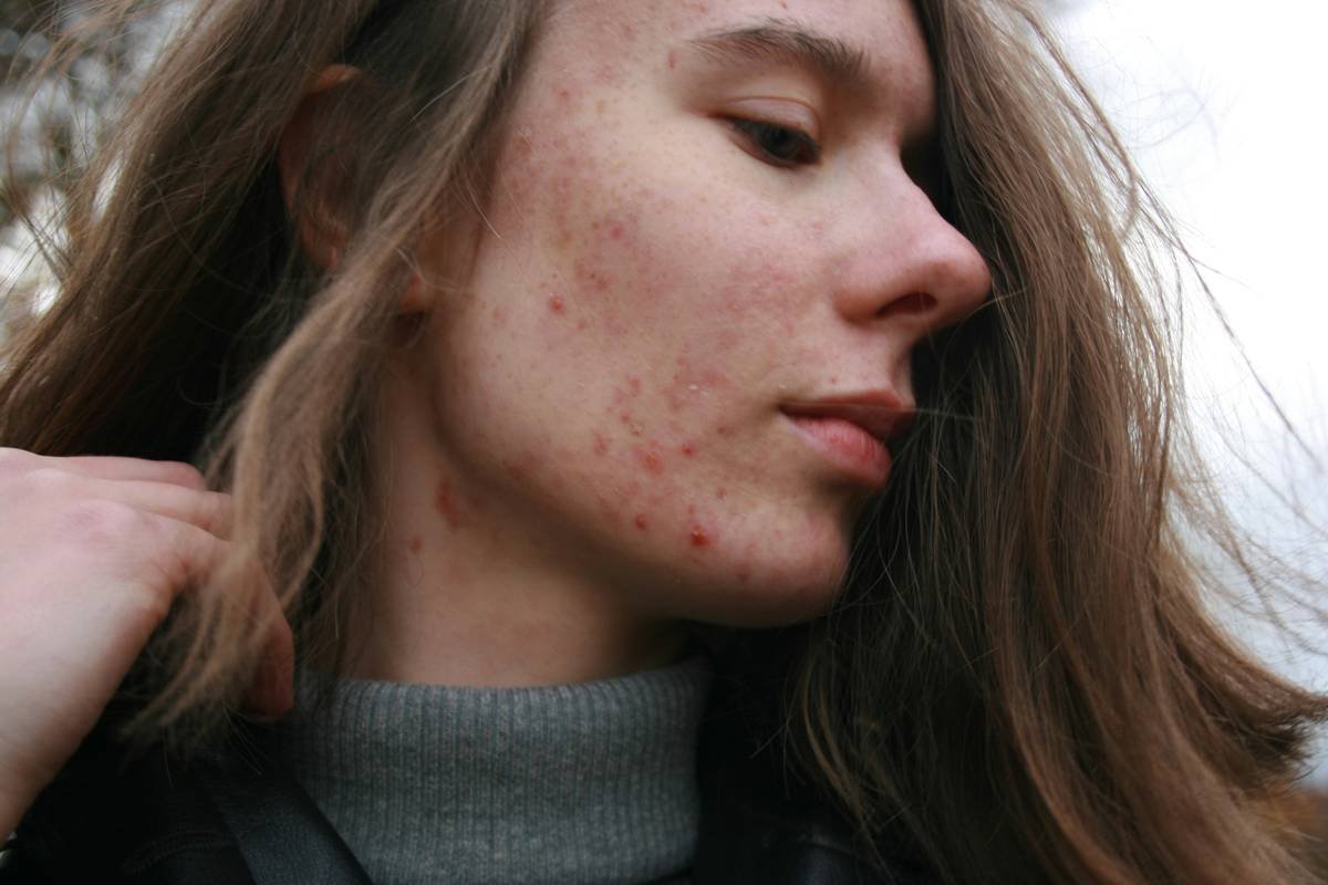 Smudge Resistant Blush: Your Sweat, Tears, and 12-Hour Workday Won’t Ruin This Look
